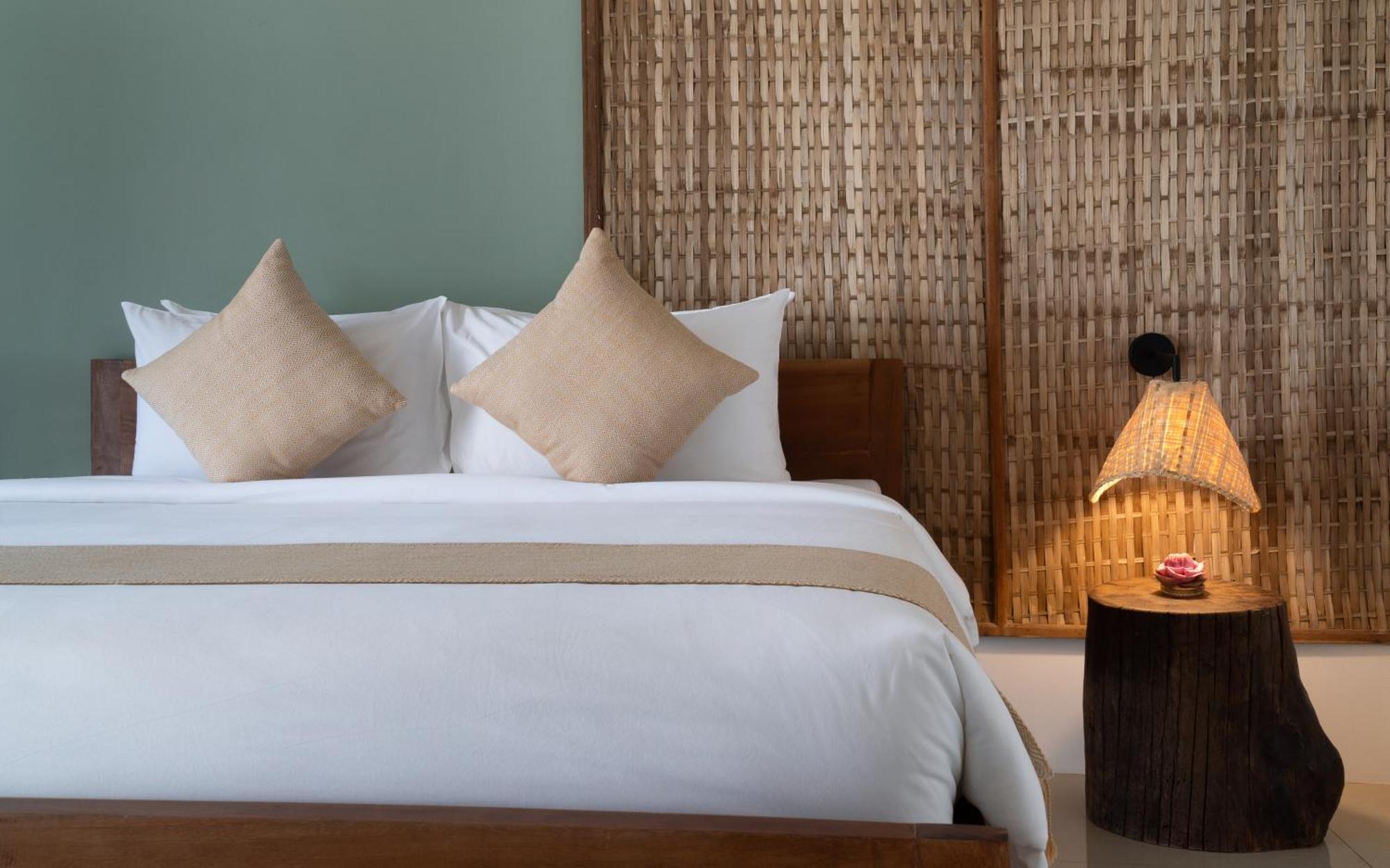 Hotel The Jungle 4*